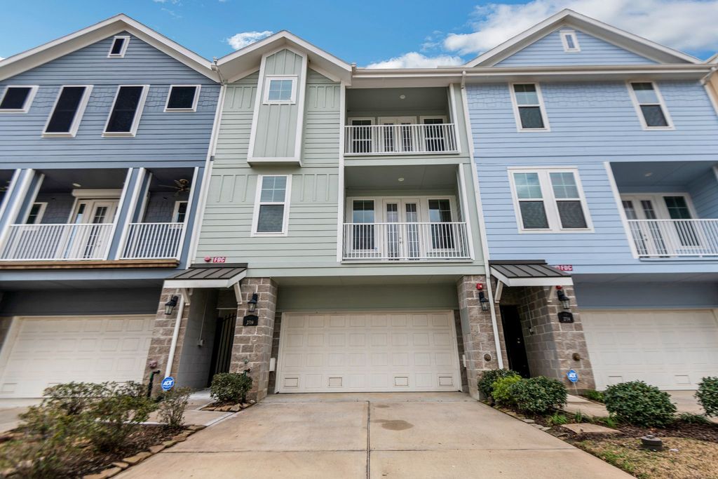2716 Veranda Falls, League City