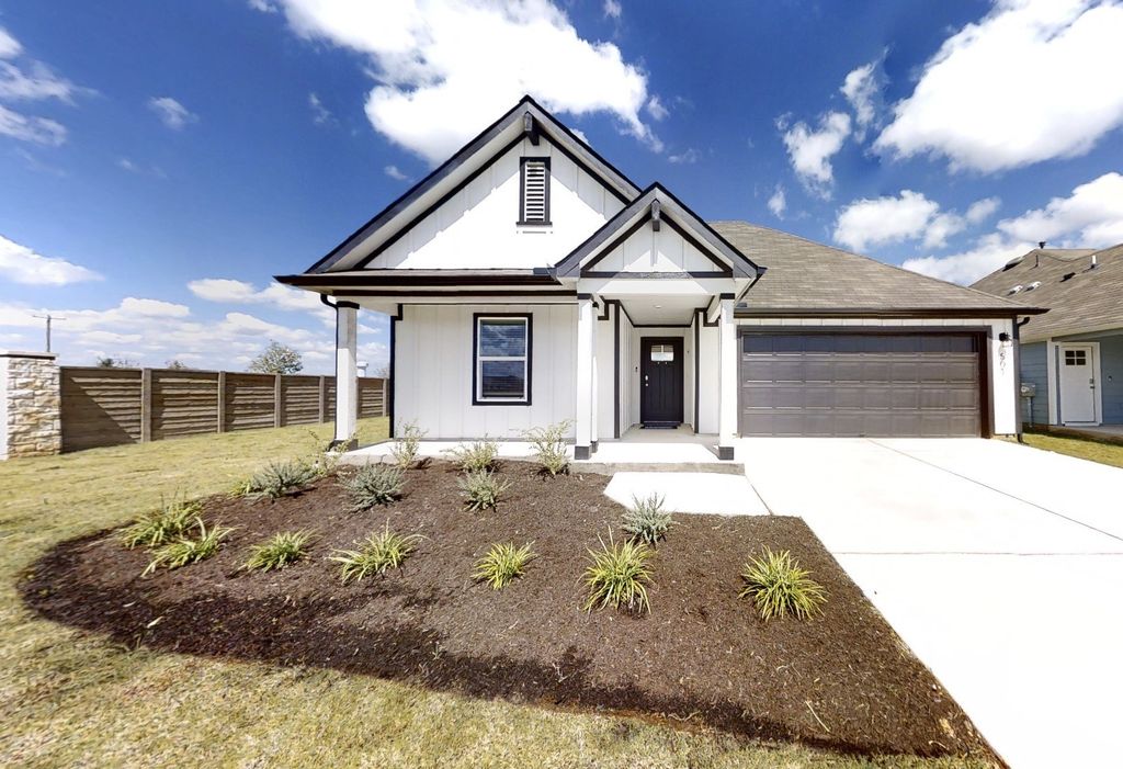 225 Fort Clark Springs Drive, Hutto