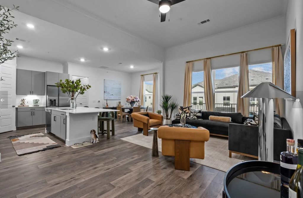 476 Suffield Drive 128, Buda