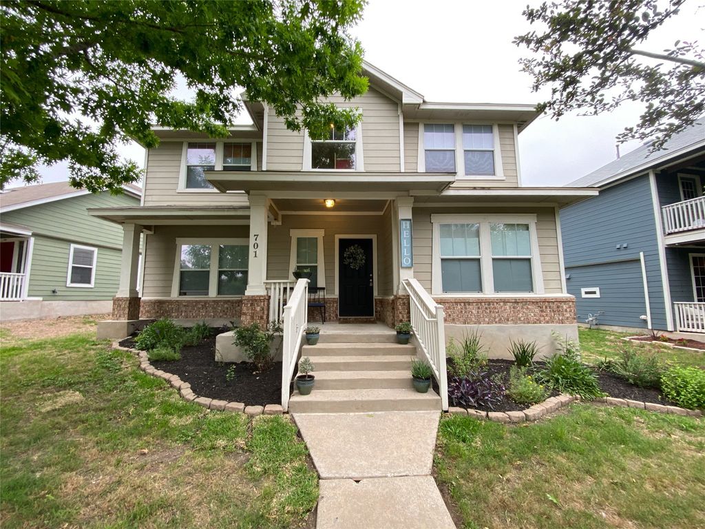 701 Sampson Street, Kyle