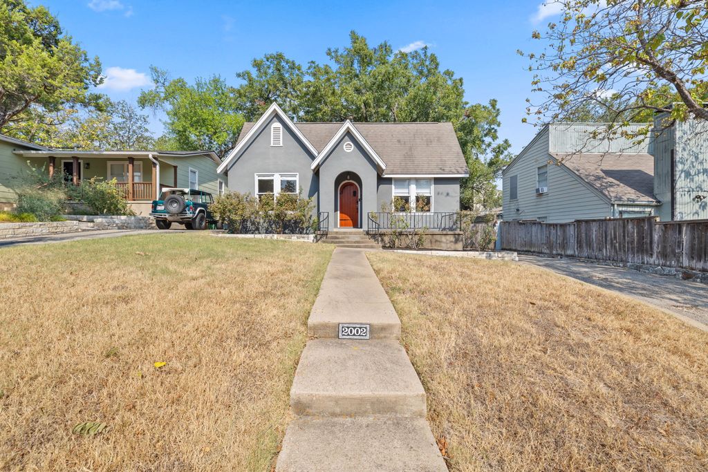2002 Travis Heights Boulevard, Austin