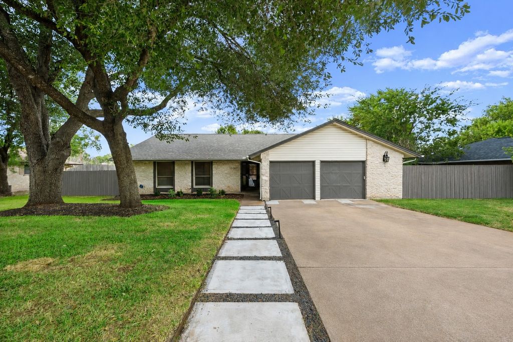 13307 Effingham Street, Austin