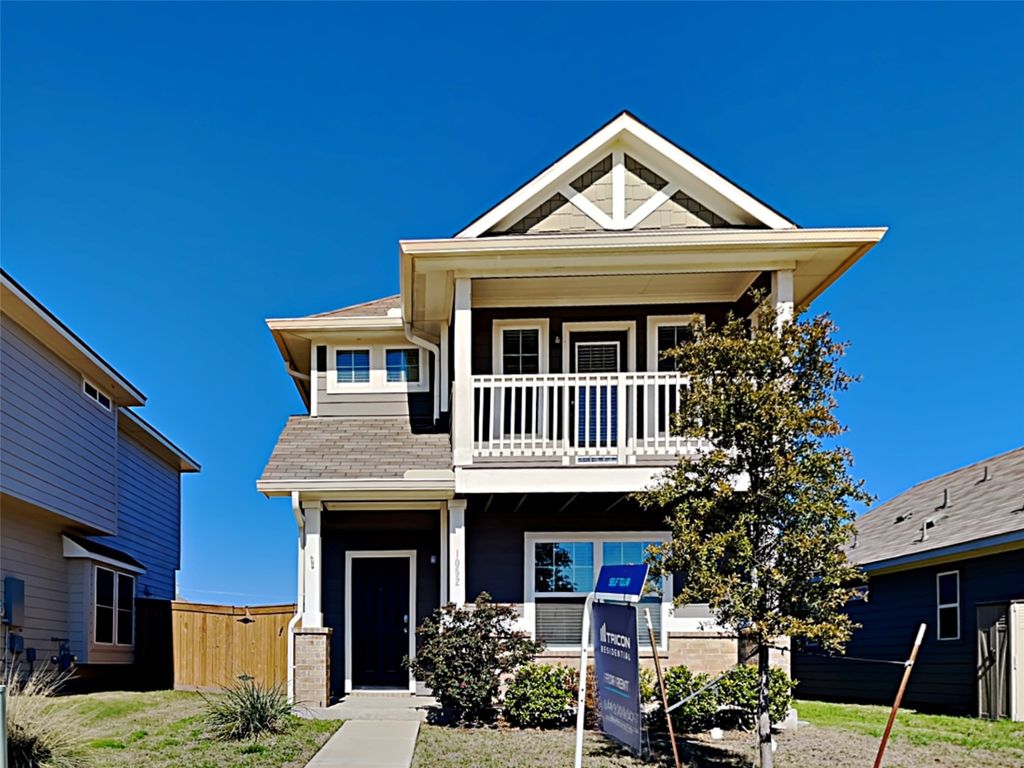 1052 Esplanade Parkway, San Marcos