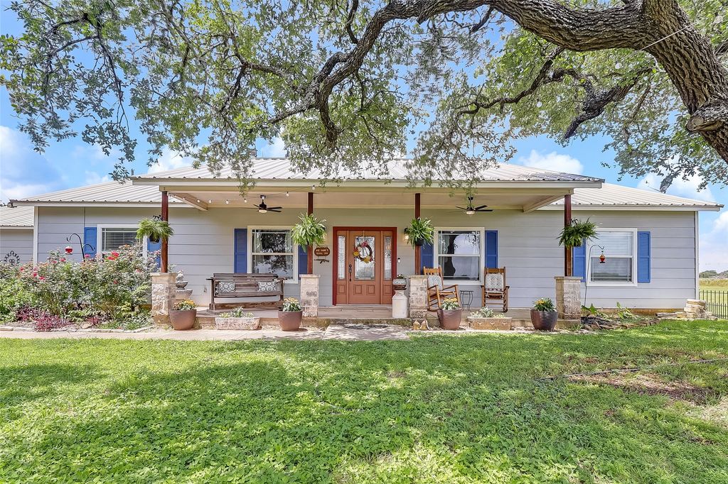 2271 County Road 112, Burnet
