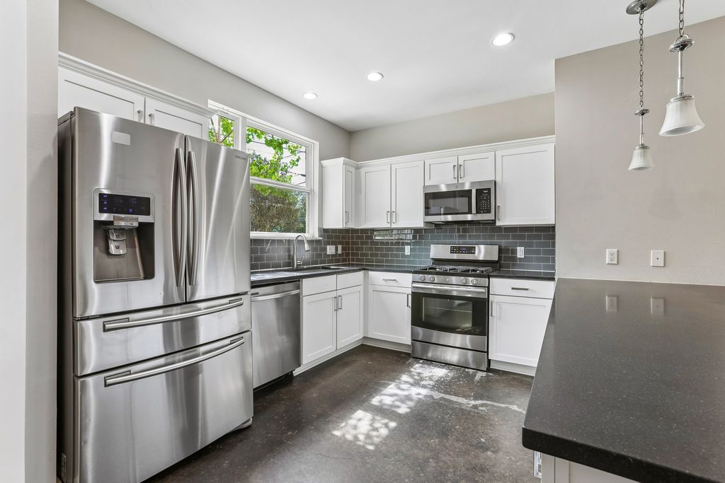 3500 Robinson Avenue, Austin