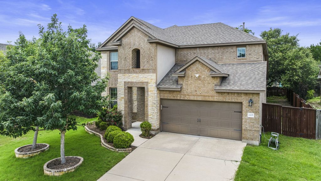 4401 Trinity Woods Street, Leander