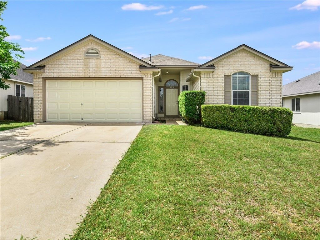 305 Dana Drive, Hutto
