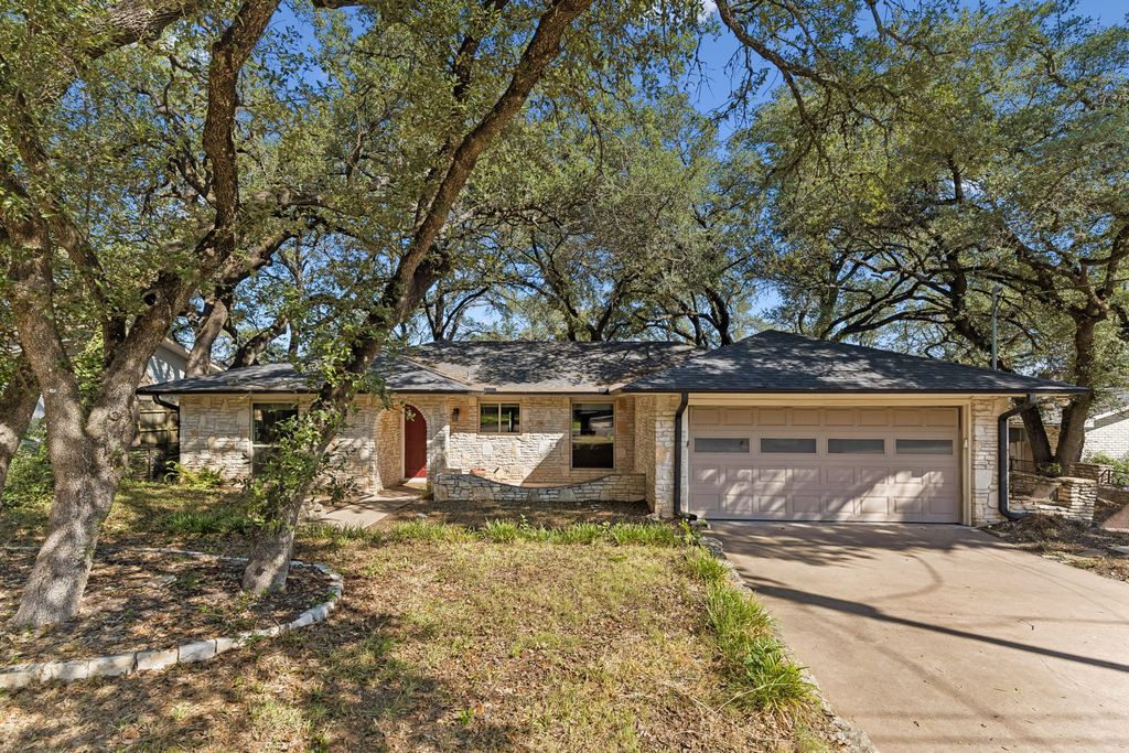 1105 N Riviera Circle, Cedar Park