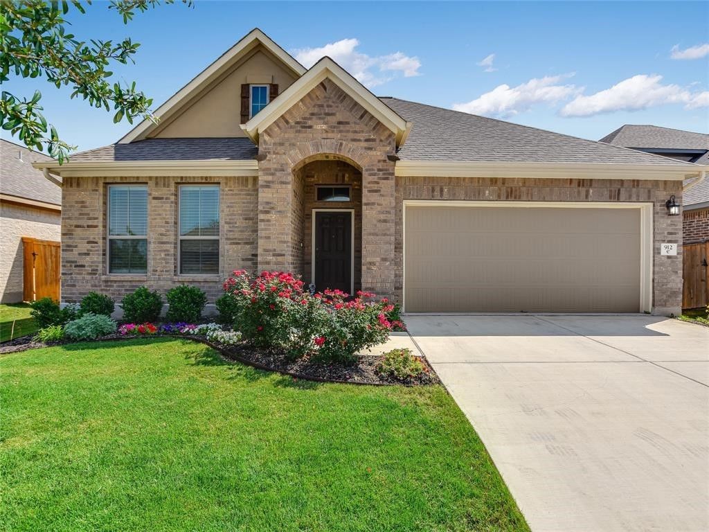 912 Paseo De Castana Way, Leander
