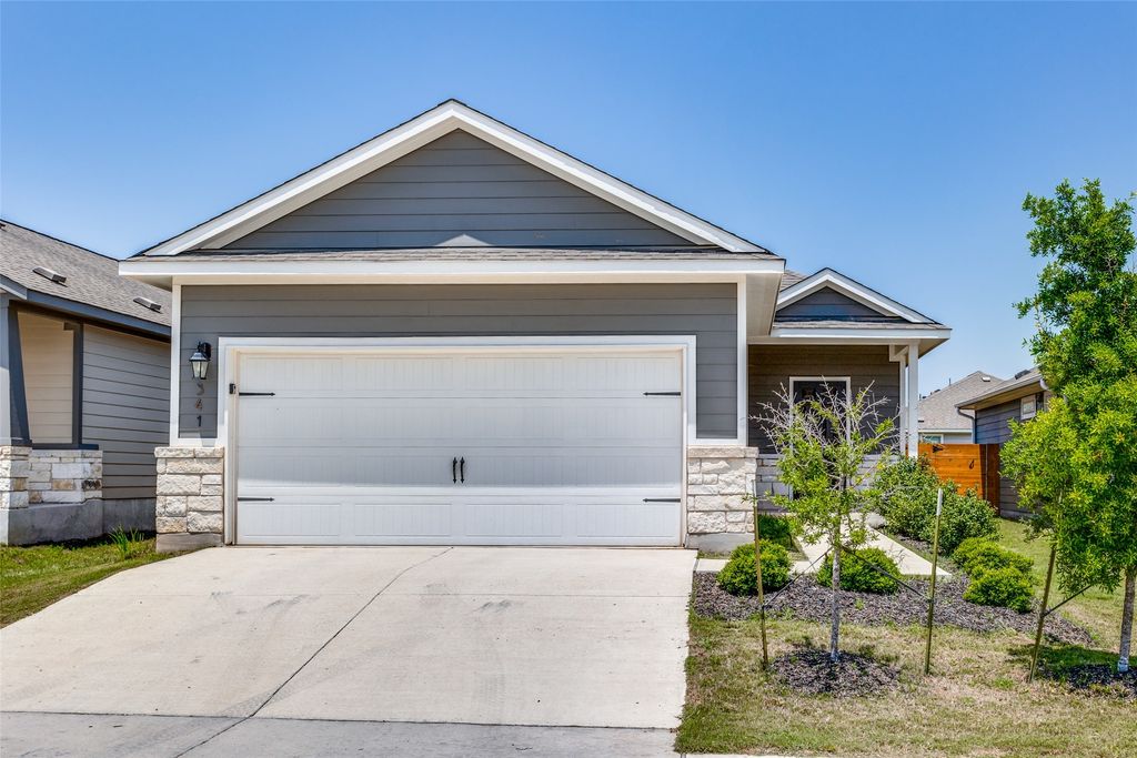 341 Trellis Boulevard, Leander