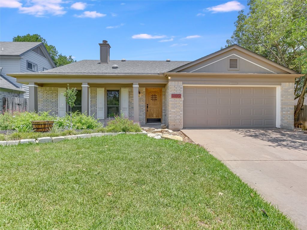 8406 Racine Trail, Austin