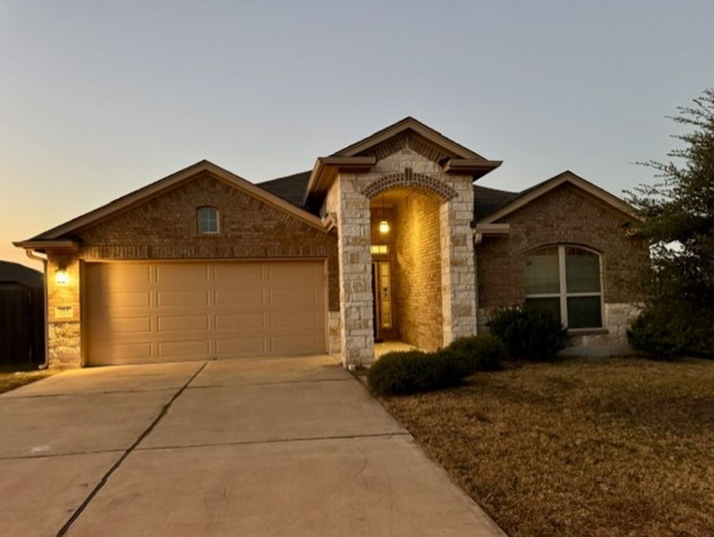 712 Manzano Lane, Pflugerville