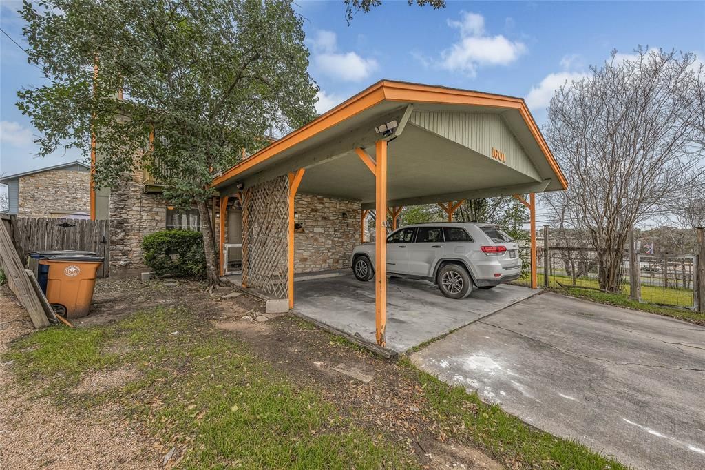 1601 Taylor Gaines St A, Austin
