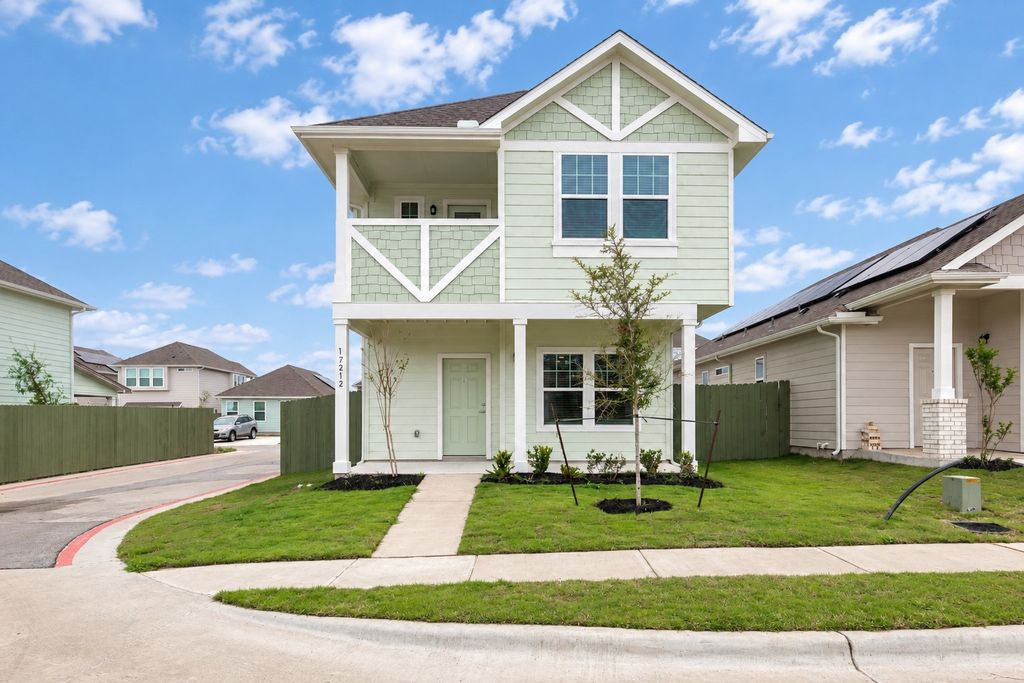 17212 Adoro Drive, Manor