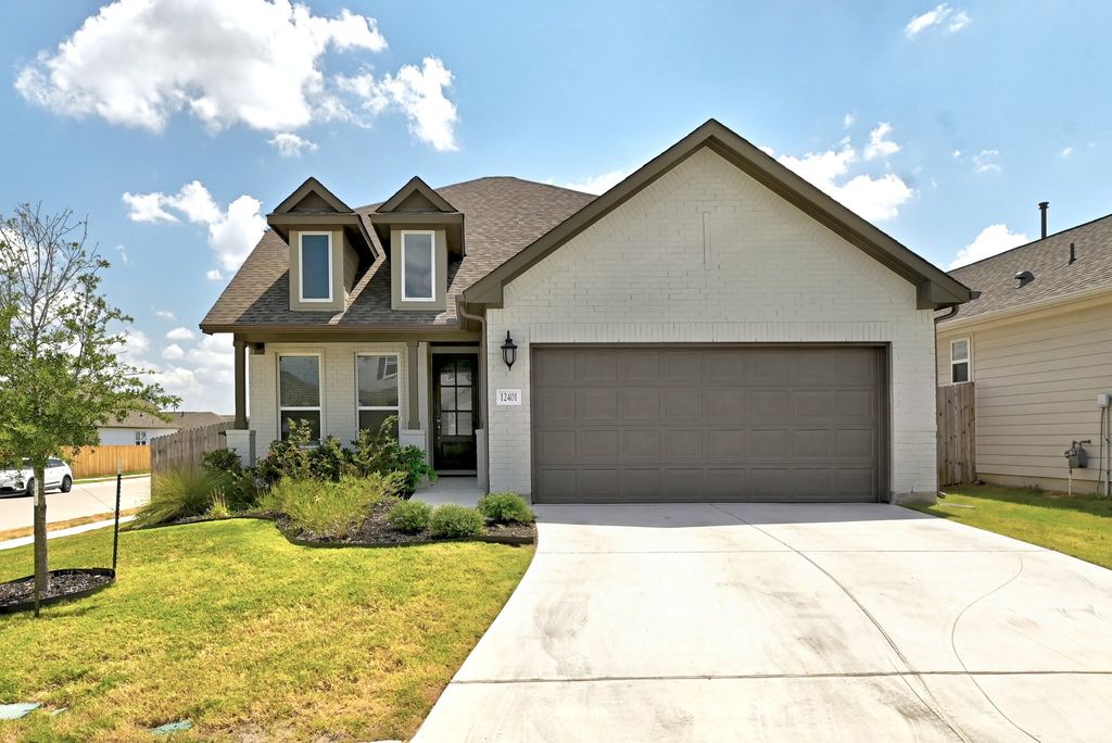 12401 Dairywork Road, Buda