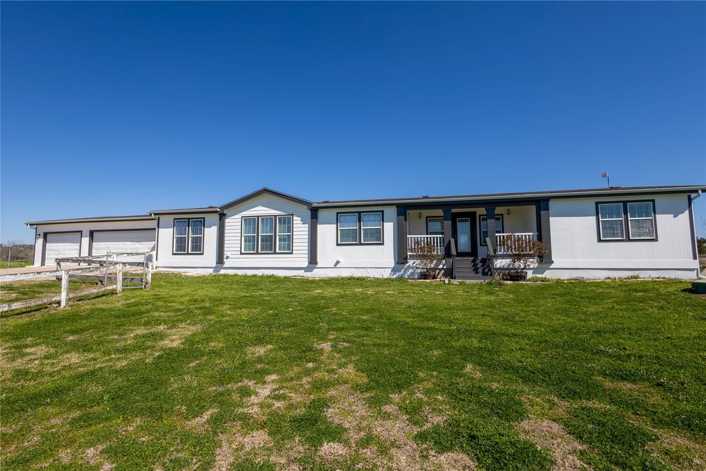 330 Cross Lane, Kyle