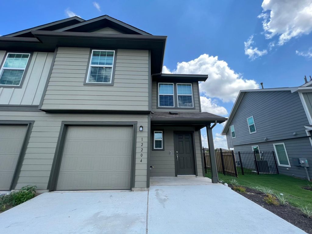 12204 Scarlet Sleeve Way, Del Valle