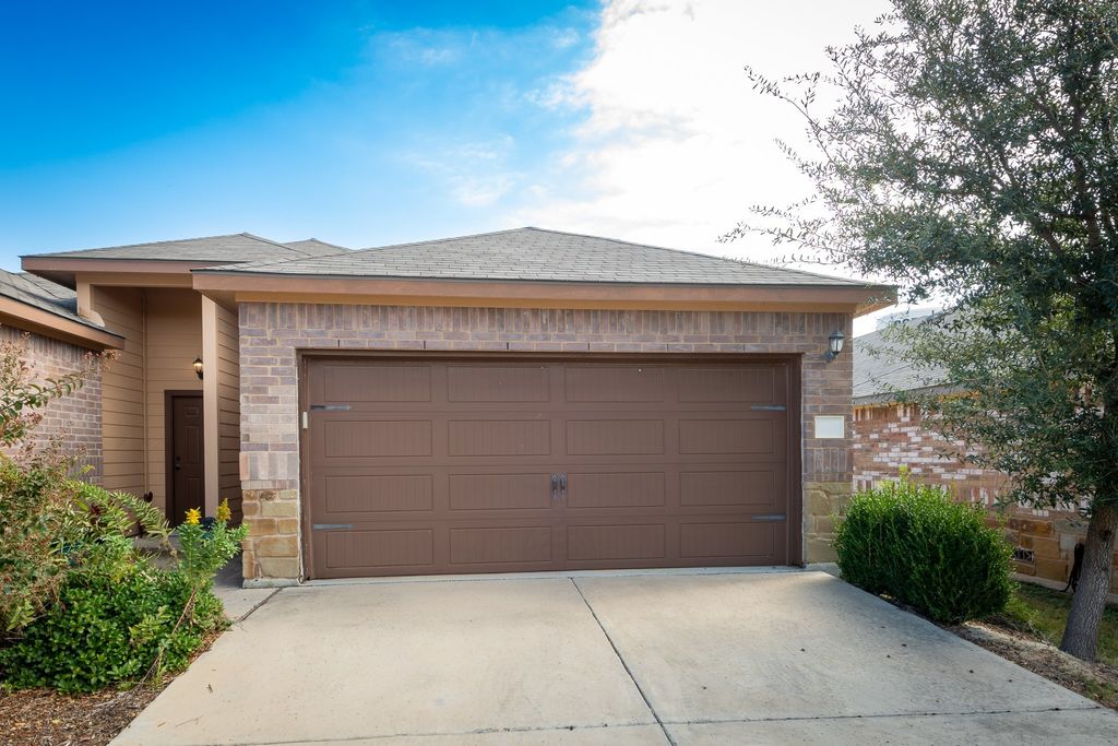 455 Jack Rabbit Lane B, Buda