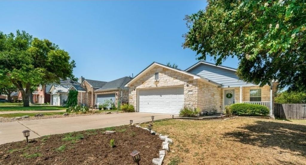 3230 Winding Way, Round Rock