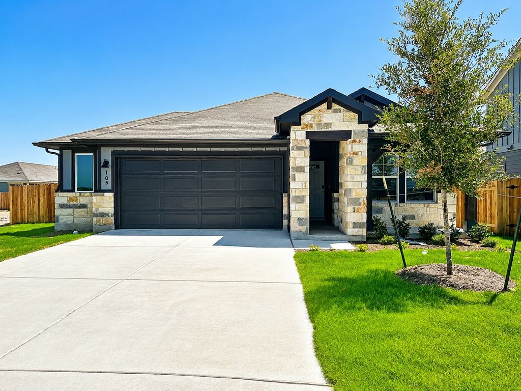 105 Fossil Drive, Kyle