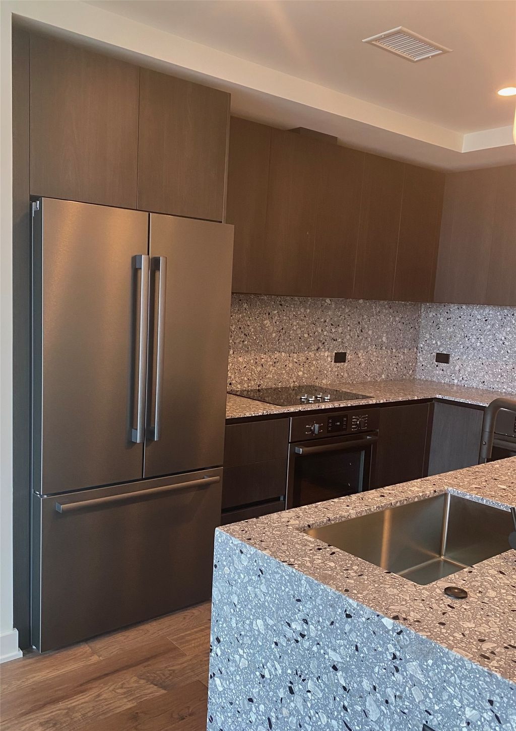 84 East Avenue 2307, Austin