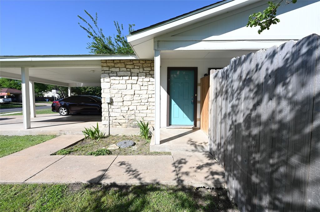 5007 Table Top Trail B, Austin