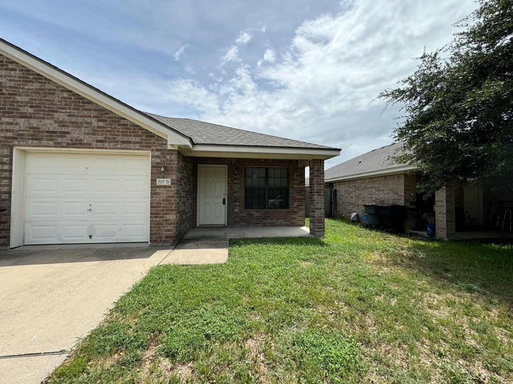 207 Andy Lane B, Temple