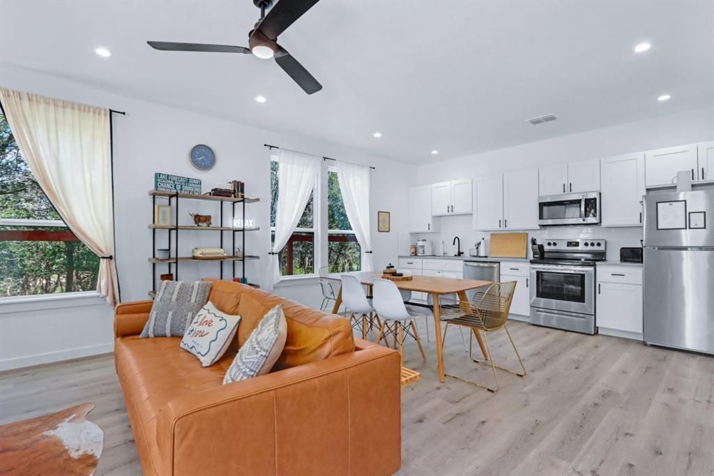 2076 Dry Creek Creek, Canyon Lake