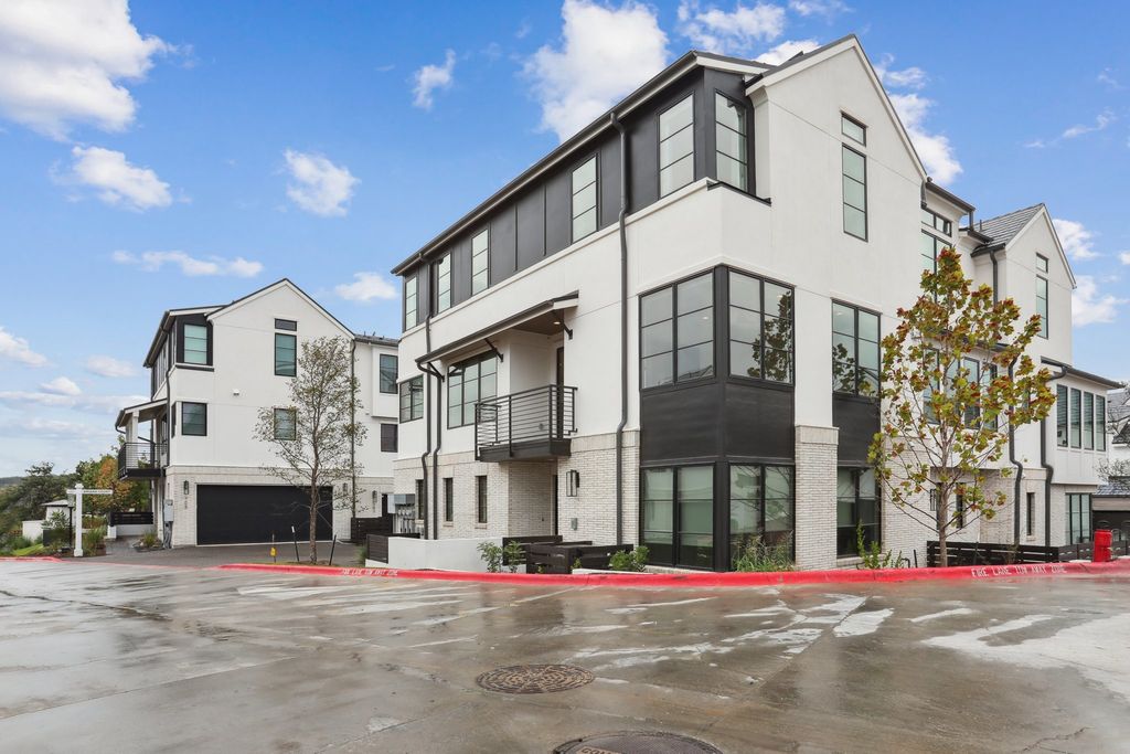 704 Ariana Court, Austin