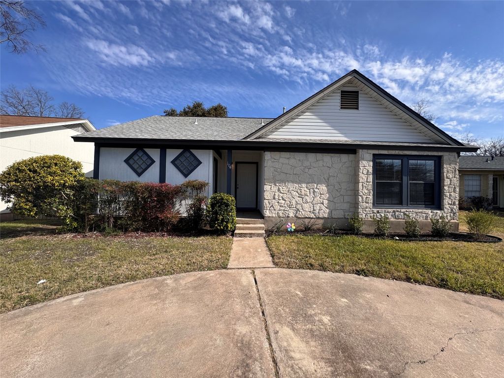 104 Masterson Pass, Austin