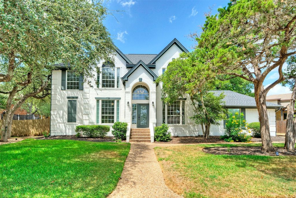 3002 Barton Point Circle, Austin