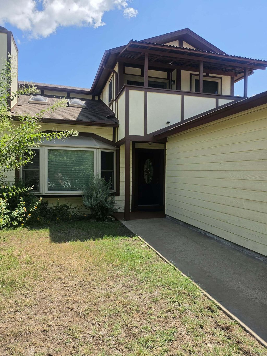5503 Thunderbird Street B, Lago Vista
