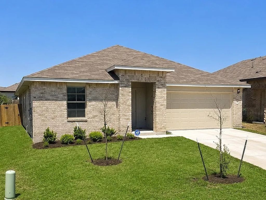 1160 Oxford Lane, Troy
