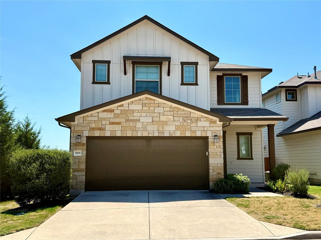 1905 Crimson Rosella Trail, Austin