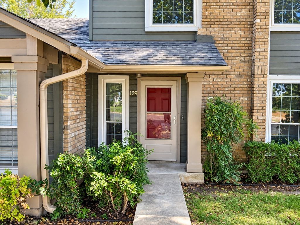 1015 E Yager Lane 129, Austin