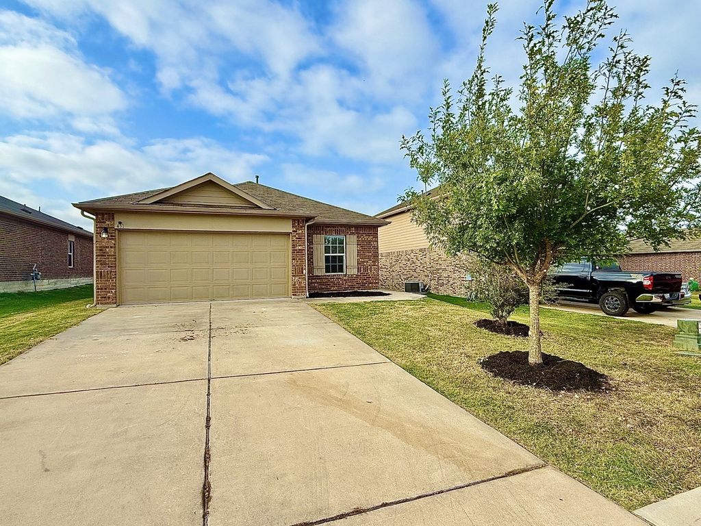 431 Northern Flicker Street, Kyle