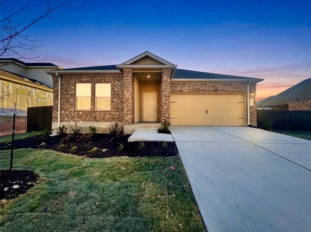 1220 Sweetspire Road, Leander