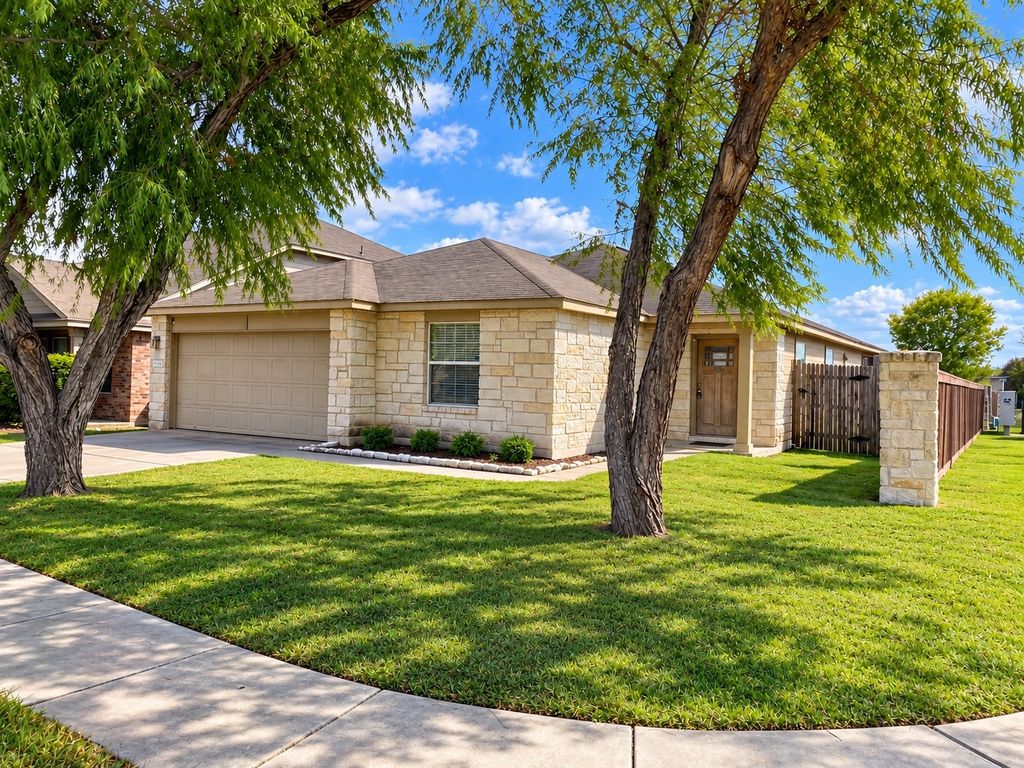 13301 Forest Sage Street, Manor