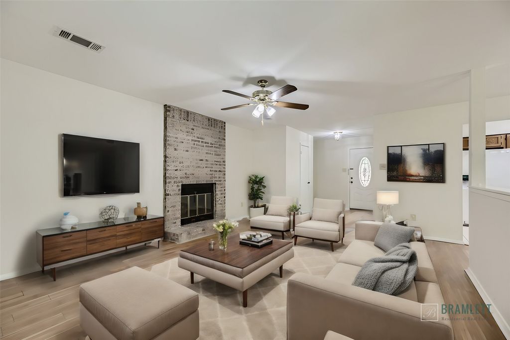 9111 Marsh Drive, Austin