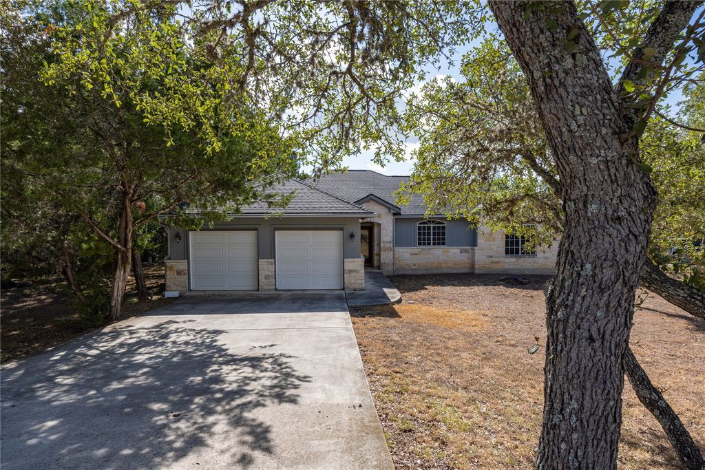 69 Augusta Drive, Wimberley