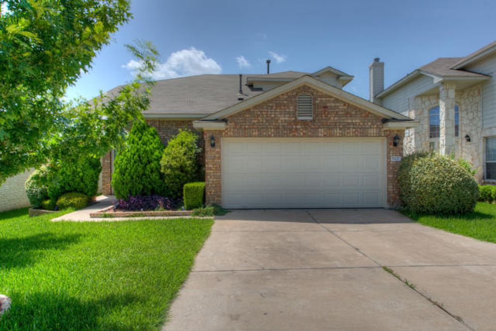 11217 Crazy Well Drive, Austin