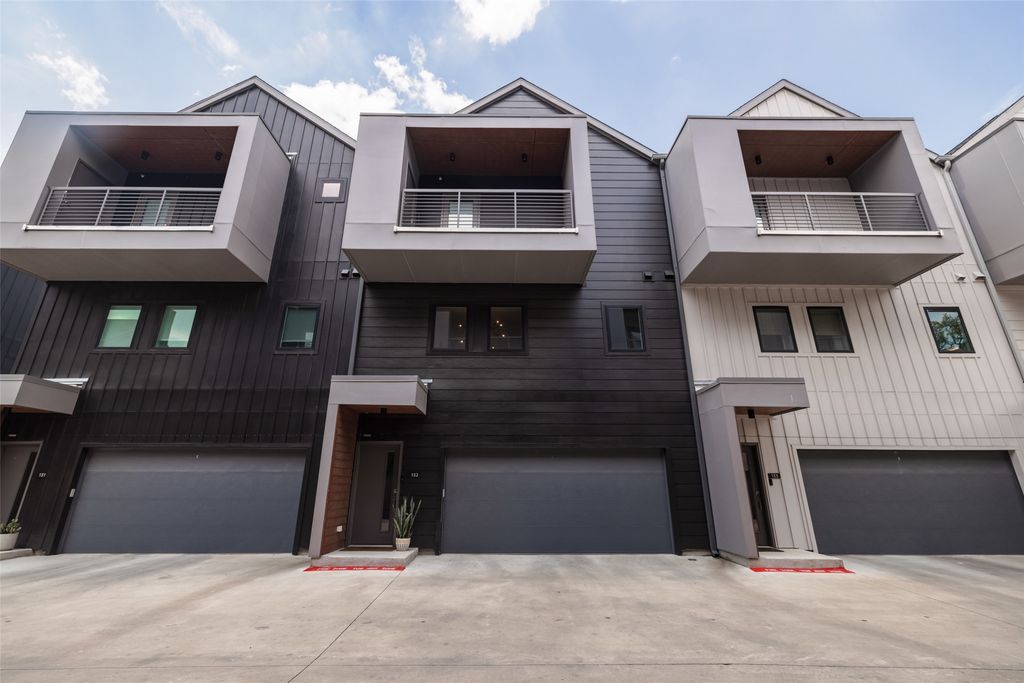 5924 S Congress Avenue S-132, Austin