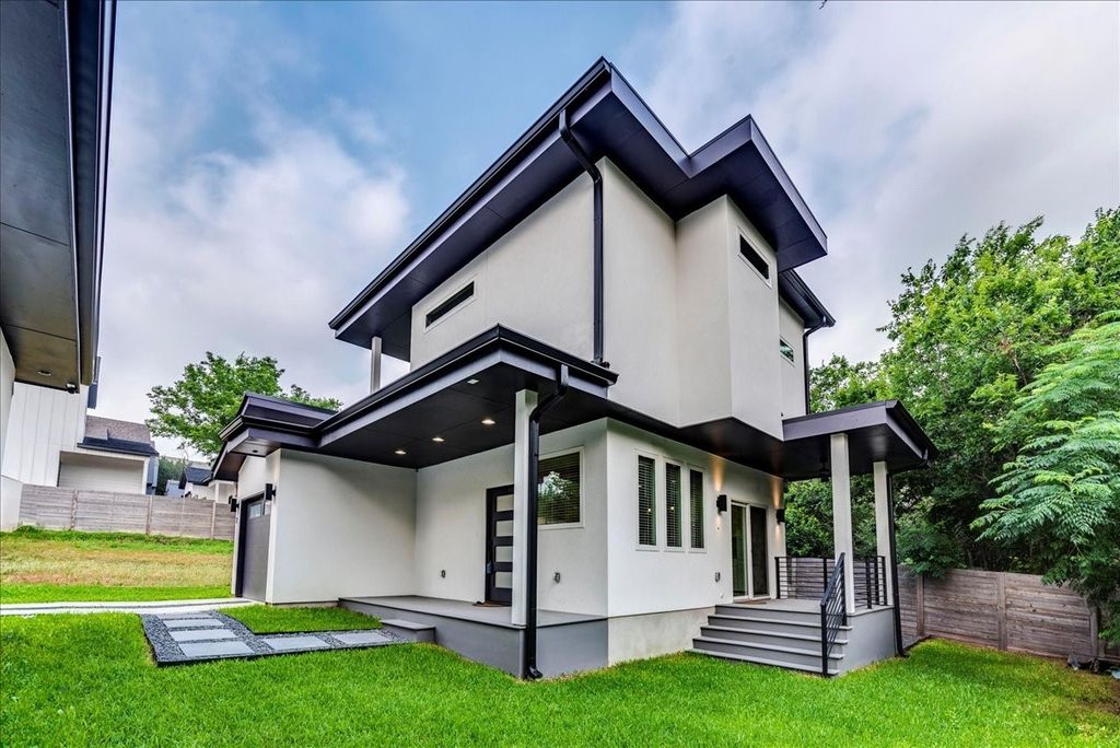 2302 Maxwell Lane 2, Austin