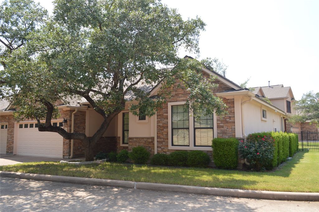 4200 Dot Drive 36, Austin