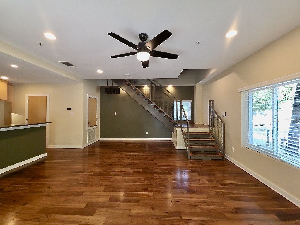 503 Swanee Drive 3, Austin