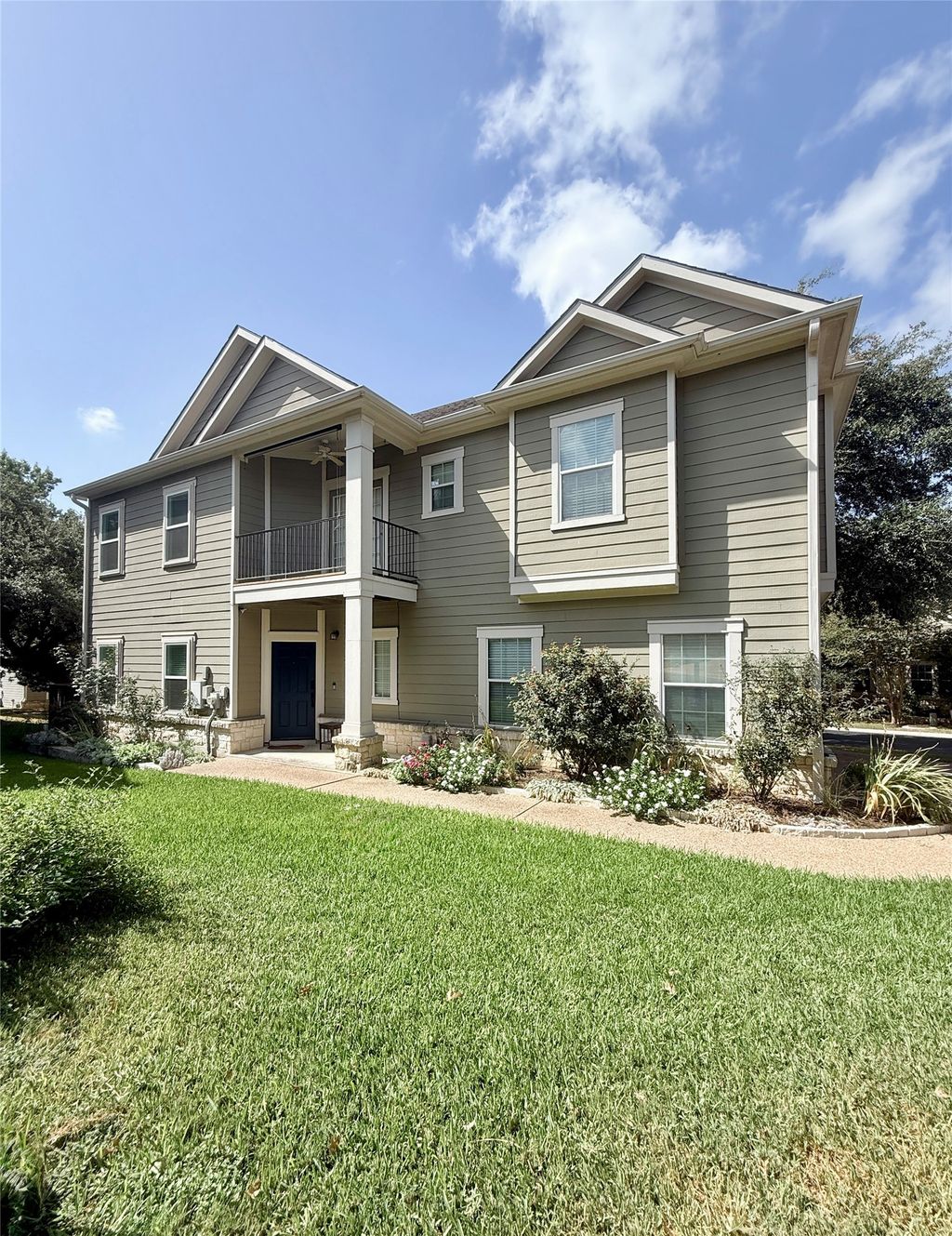 411 W Saint Elmo Road 39, Austin