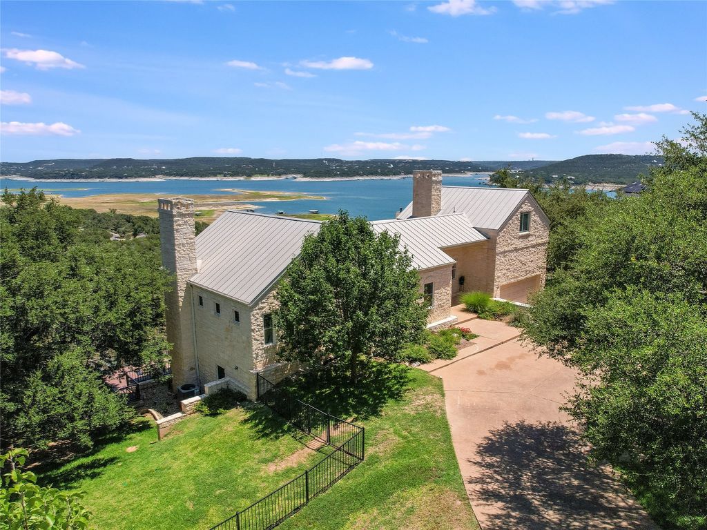 5111 Mcintyre Circle, Austin