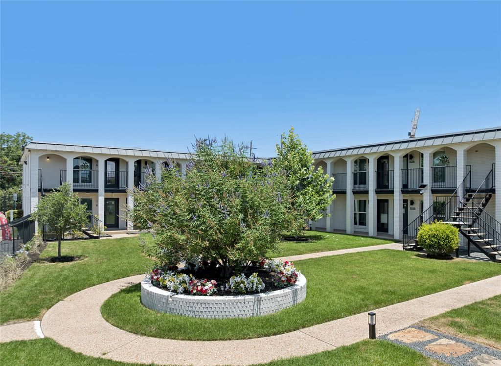 5911 Sheridan Ave Ln C101, Austin