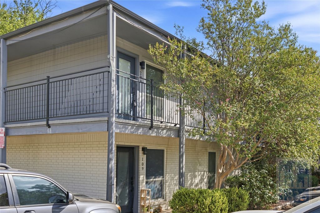 1111 W 10th Street 209, Austin