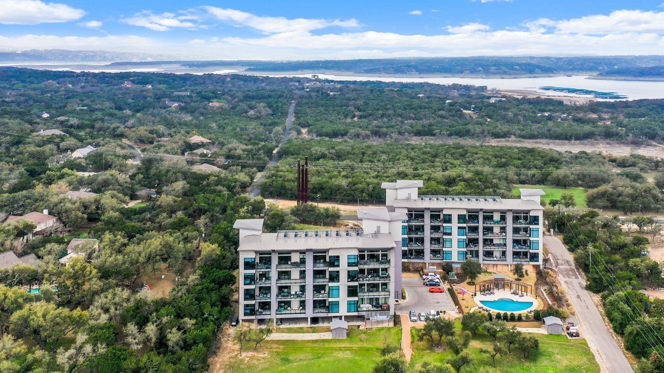 Lake Travis Waterfront Condos & Townhomes For Sale